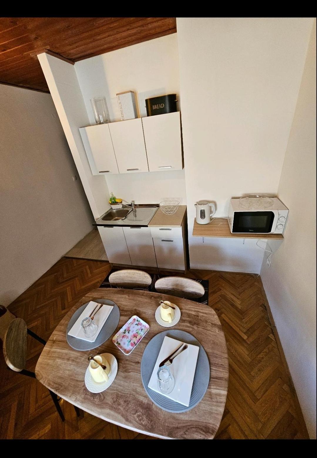 Salyna "Rooms Bela" Ičići Екстериор снимка